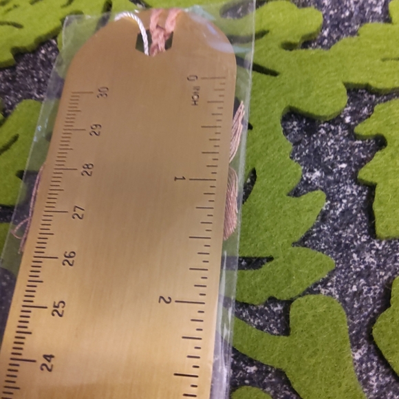 School supply - Picture 3 of 5